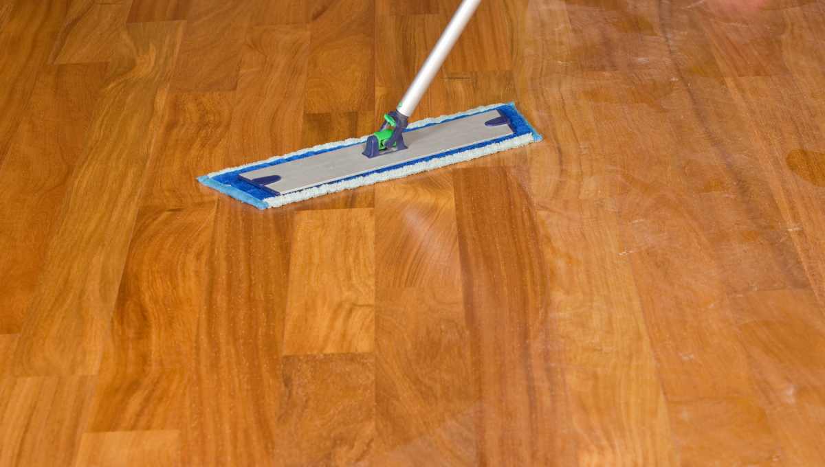 How to Deep Clean Hardwood Floors